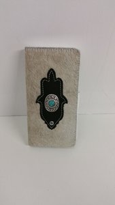 Koeienhuid telefoonhoesje in boekvorm